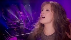 Thalía Habítame Siempre background image