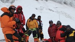 Death Zone: Cleaning Mount Everest