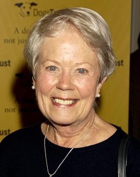 Annette Crosbie