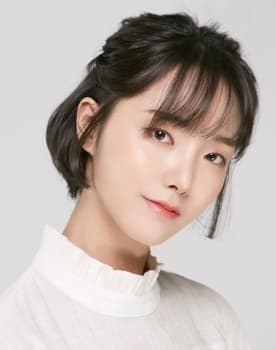 Han Hae-in photo