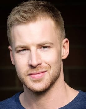 Angus McLaren