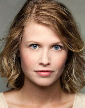Rose Reynolds