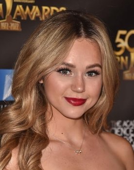 Brec Bassinger