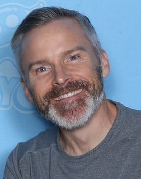 Roger Craig Smith