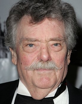 Bernard Fox