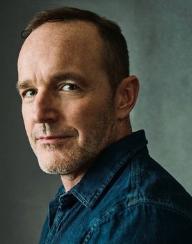 Clark Gregg