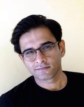 Vivek Gomber