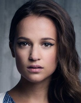 Alicia Vikander