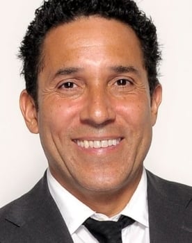 Oscar Nunez