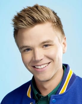 Brett Davern