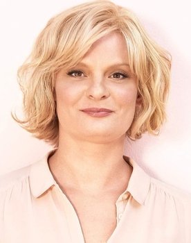 Martha Plimpton