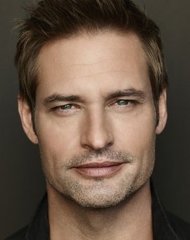 Josh Holloway