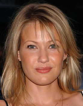Joey Lauren Adams