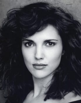 Ashley Laurence