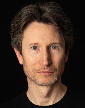 Jonathan Aris