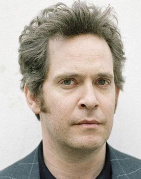 Tom Hollander