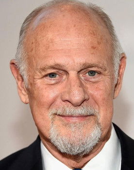 Gerald McRaney