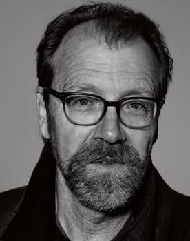 George Saunders