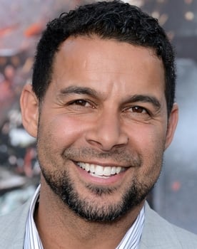 Jon Huertas