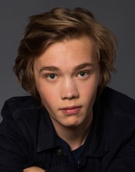 Charlie Plummer