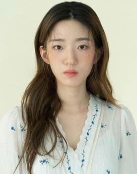 Kang Chae-young