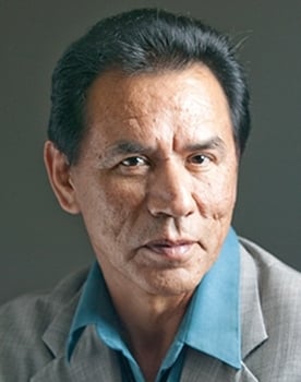 Wes Studi