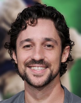 Thomas Ian Nicholas