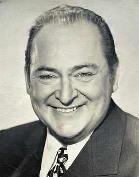 Edward Arnold