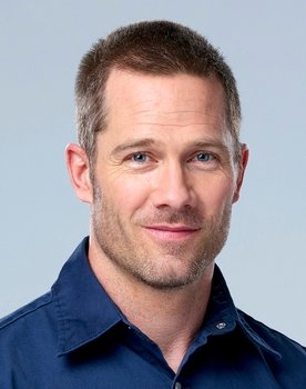 Luke Macfarlane