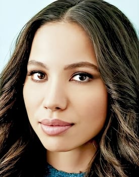 Jurnee Smollett