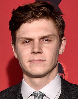 Evan Peters