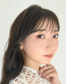 井上麻里奈