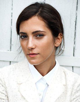 Sarah-Sofie Boussnina