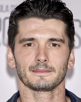 Yon González