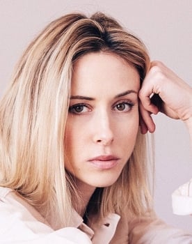 Gillian Zinser