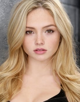 Natalie Alyn Lind