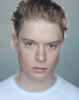 Freddie Fox