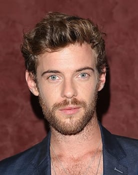 Harry Treadaway