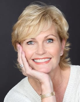 Fiona Fullerton