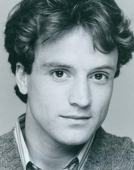 Bradley Whitford