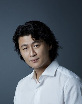 冲方丁