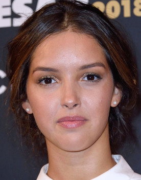 Lyna Khoudri