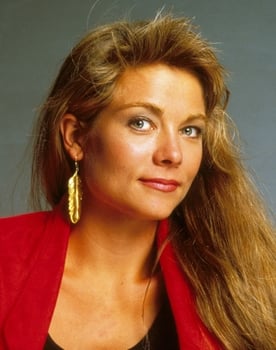 Theresa Russell