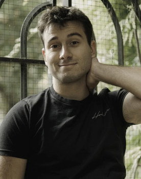 Mathis Crance as Alexis