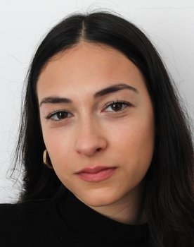 Andreia Alves as Luísa