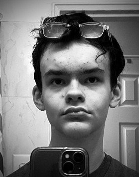 Luke Kabat as Brian