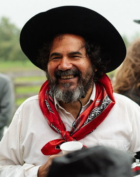 Juan Terrussi as Hernan