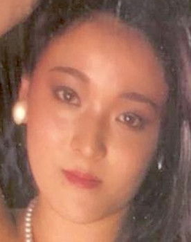 Hitomi Tachikawa as Masochist Maniac Girl