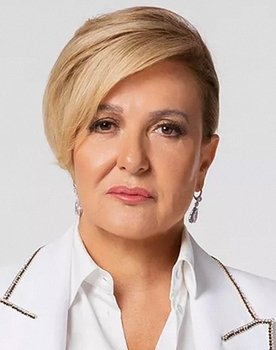 Sumru Yavrucuk as Temmuz'un Annesi