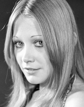 Blanca Estrada as 